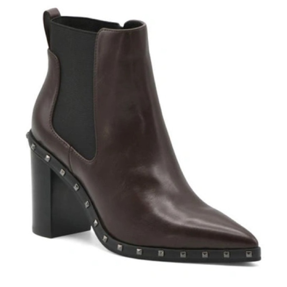 PERFECT cond :: Charles David :: Dodger :: size 7 :: chocolate